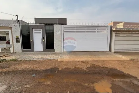 Casa com 3 Quartos à venda, 220m² no Jardim Toledo, Barra do Garças
