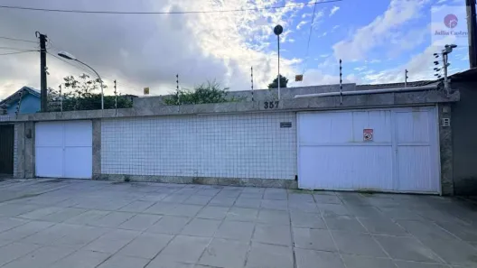 Casa com 5 Quartos à venda, 450m² no Hipódromo, Recife