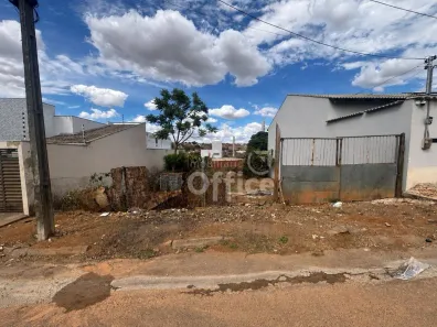 Lote/Terreno à venda, 300m² no Residencial Morumbi, Anápolis