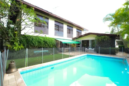 com 4 Quartos para alugar, 650m² no Pinheiros, São Paulo