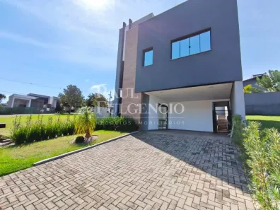 Casa de Condomínio com 3 Quartos para alugar, 180m² no Conjunto Habitacional Alexandre Urbanas, Londrina