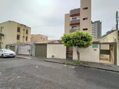 Apartamento com 3 Quartos para alugar, 120m² no Lídice, Uberlândia