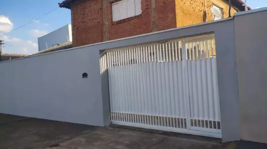 Sobrado com 4 Quartos à venda, 157m² no Extinta Estação Experimental de Sericultura, Cosmópolis