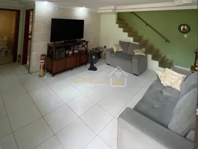 Sobrado com 3 Quartos à venda, 101m² no Vila Valença, São Vicente