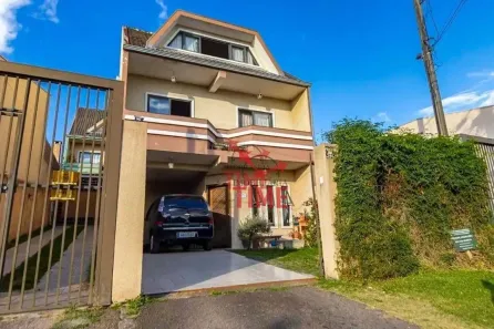 Sobrado com 3 Quartos à venda, 146m² no Uberaba, Curitiba