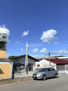 Casa com 1 Quarto à venda, 347m² no Barreiros, São José