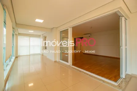 Apartamento com 4 Quartos à venda, 210m² no Vila Olímpia, São Paulo