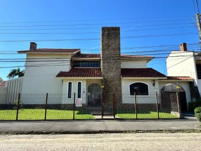 Casa com 6 Quartos à venda, 546m² no Jardim Itu, Porto Alegre