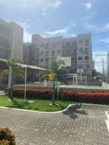 Apartamento com 2 Quartos para alugar, 55m² no Tabapuá, Caucaia