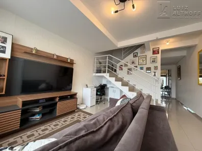 Sobrado com 2 Quartos à venda, 79m² no Sertão do Maruim, São José