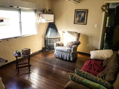 Casa com 3 Quartos à venda, 150m² no Centro, Pelotas