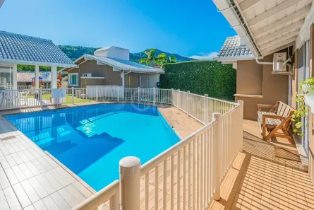 Casa com 4 Quartos à venda, 247m² no Lagoa da Conceição, Florianópolis