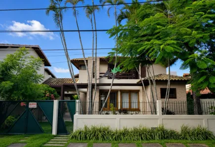 Casa de Condomínio com 5 Quartos à venda, 600m² no Piatã, Salvador