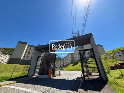Apartamento com 2 Quartos para alugar, 52m² no Retiro, Volta Redonda