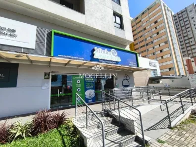 Ponto Comercial à venda, 234m² no Água Verde, Curitiba
