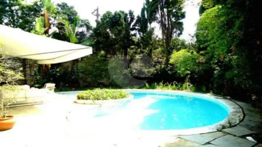 Casa com 4 Quartos para alugar, 679m² no Jardim Everest, São Paulo