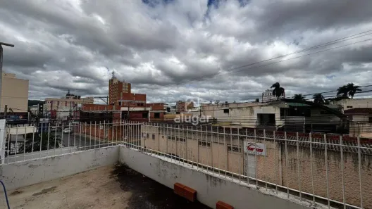 Apartamento com 2 Quartos para alugar, 12m² no Centro, Montes Claros