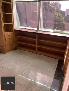 Sala Comercial à venda, 28m² no Moinhos de Vento, Porto Alegre