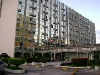 Sala Comercial à venda, 84m² no Caminho das Árvores, Salvador