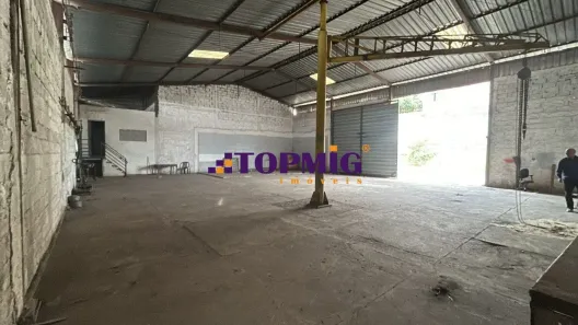 Galpão/Depósito/Armazém à venda, 1200m² no Santo Antônio, Betim
