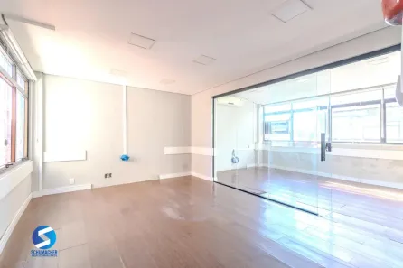 Sala Comercial à venda, 236m² no Petrópolis, Porto Alegre