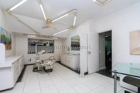Imóvel Comercial à venda, 222m² no Vila Olímpia, São Paulo
