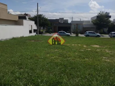 Lote/Terreno à venda, 250m² no Parque São Cristóvão, Taubaté
