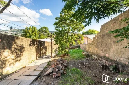 Lote/Terreno à venda, 435m² no Medianeira, Porto Alegre
