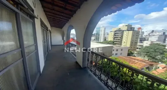 Casa com 5 Quartos à venda, 283m² no Cidade Nova, Belo Horizonte