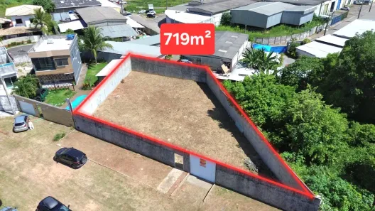 Lote/Terreno à venda, 719m² no Buraquinho, Lauro de Freitas