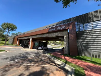 Casa com 4 Quartos para alugar, 457m² no Jardim Vitória, Goiânia