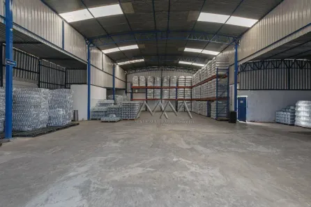 Galpão/Depósito/Armazém à venda, 600m² no Jardim Canadá, Nova Lima