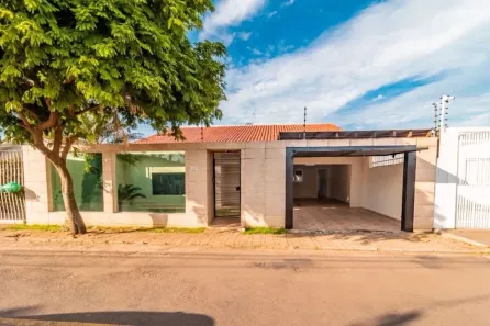 Casa com 3 Quartos à venda, 136m² no Parque Verde, Cascavel