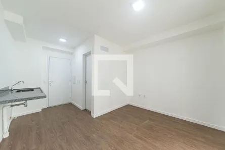 Kitnet com 1 Quarto à venda, 29m² no Vila Cordeiro, São Paulo