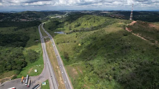 Lote/Terreno à venda, 322100m² no Vale do Ouro, Esmeraldas