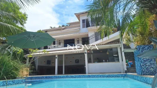 Casa de Condomínio com 4 Quartos à venda, 470m² no Badu, Niterói