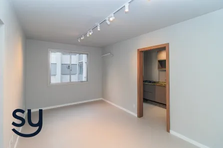 Apartamento com 2 Quartos à venda, 58m² no Vila Ipiranga, Porto Alegre