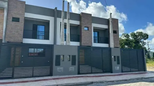 Casa com 2 Quartos à venda, 136m² no Santa Regina, Camboriú