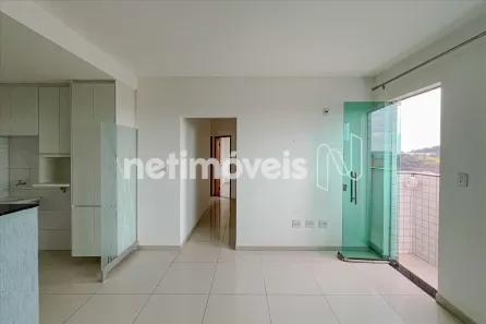 Apartamento com 3 Quartos para alugar, 65m² no Arvoredo, Contagem