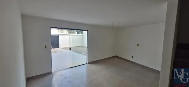 Casa com 3 Quartos à venda, 100m² no Centro, Duque de Caxias