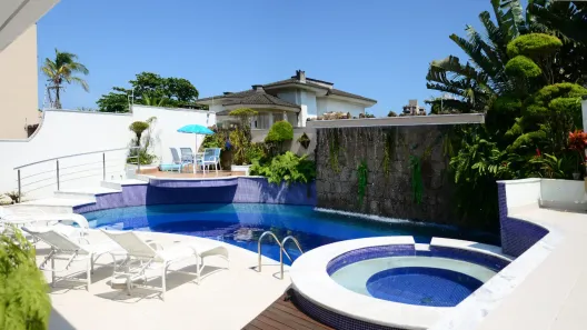 Casa com 4 Quartos à venda, 502m² no Enseada, Guarujá