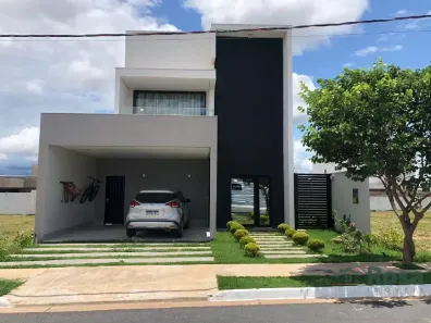 Sobrado com 4 Quartos à venda, 225m² no Condomínio Primor das Torres, Cuiabá