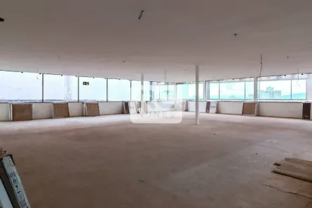 Sala Comercial à venda, 270m² no Vila da Serra, Nova Lima