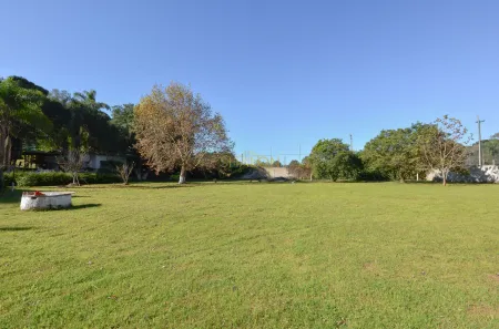 Fazenda/Sítio com 3 Quartos à venda, 260m² no Jardim Karla, Pinhais