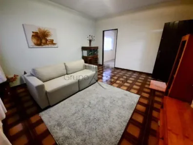 Imóvel Comercial com 4 Quartos à venda, 250m² no Vila Industrial, São José dos Campos
