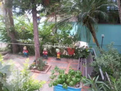 Casa com 4 Quartos à venda, 427m² no Vila Jardim, Porto Alegre