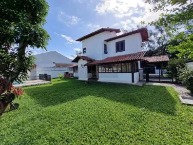 Casa com 4 Quartos à venda, 300m² no Camboinhas, Niterói