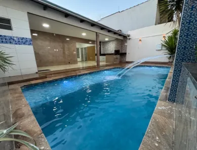Casa com 3 Quartos à venda, 270m² no Moinho dos Ventos, Goiânia