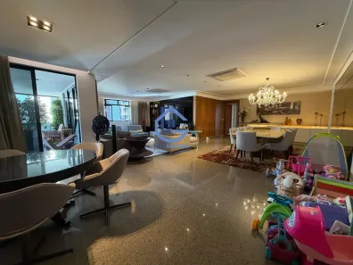 Apartamento com 4 Quartos à venda, 256m² no Meireles, Fortaleza