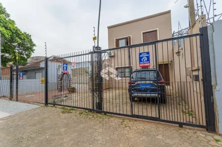 Casa com 5 Quartos à venda, 300m² no Navegantes, Porto Alegre